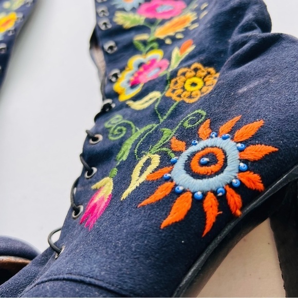 Jerry Edouard Vintage Extremely Rare Floral Beaded  Embroidered High Lace Boots - Picture 2 of 11